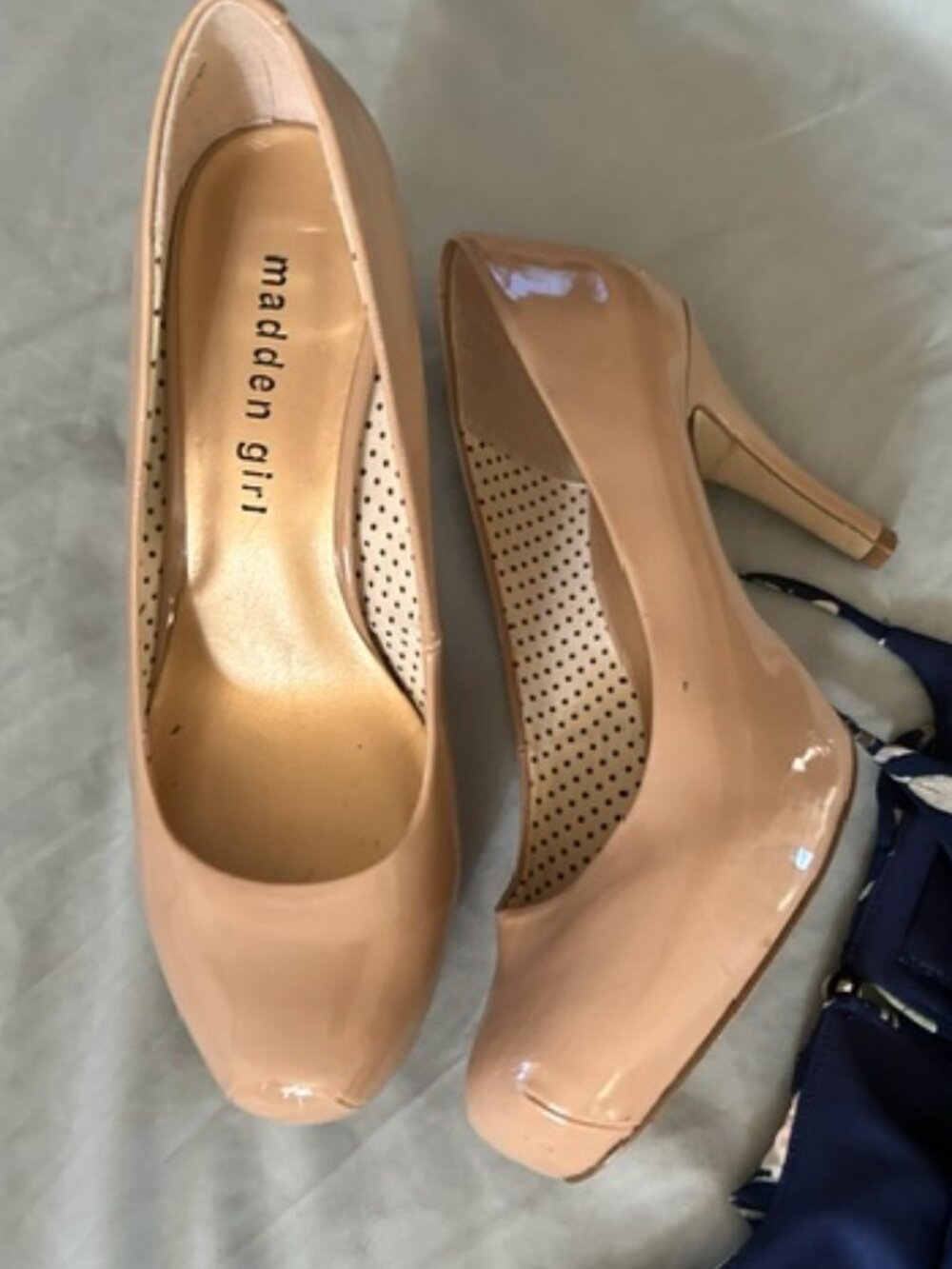 womens size 61/2 tan casual dress heels shoes six half nude tan